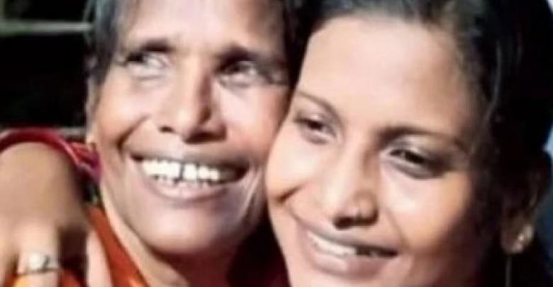 এবার রাফির গানে রানু মণ্ডল 1 Manabbandhan Pic 002 43