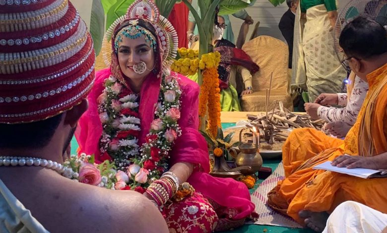 ছবিতে অভিনেত্রী অপর্ণা ঘোষের বিয়ে 1 aparna ghose marry