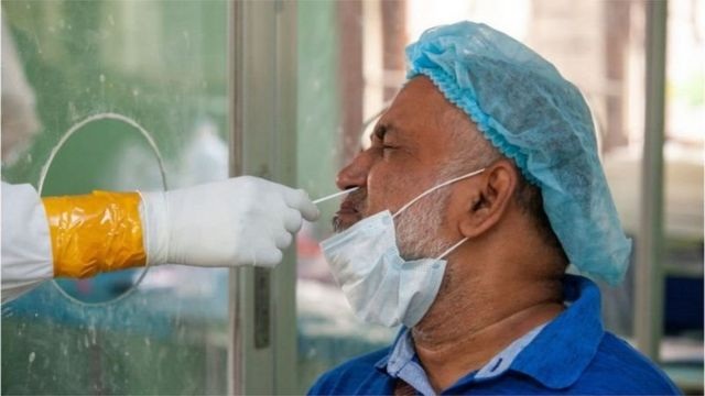অভিবাসীদের করোনা পরীক্ষা বাধ্যতামূলক করা হয়েছে 1 113519271 886