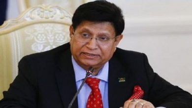 মোমেন