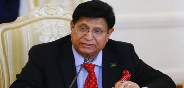 মোমেন