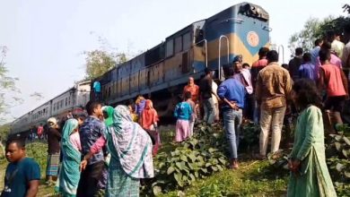 nilfamari train accident