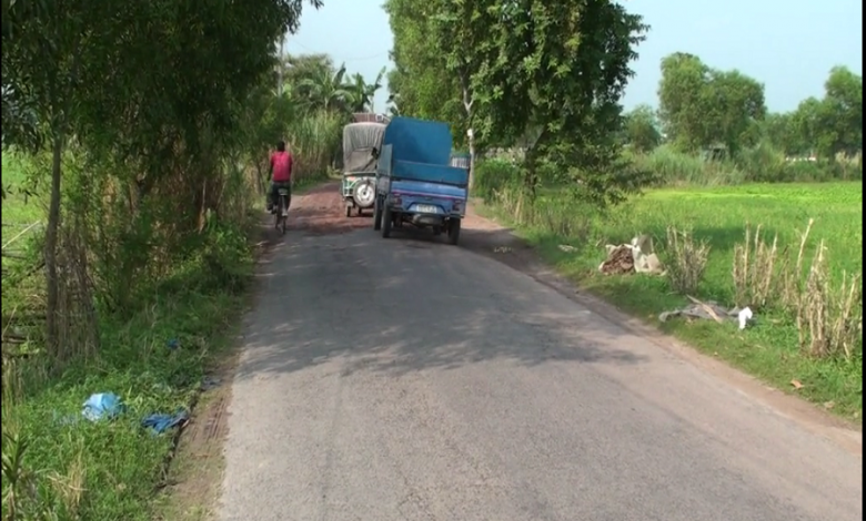 টাঙ্গা্ইল রোড