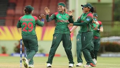 নারী