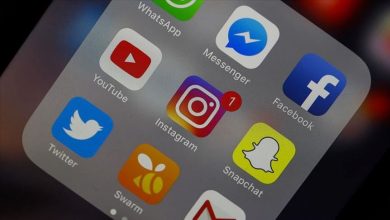 blocks social media t 111