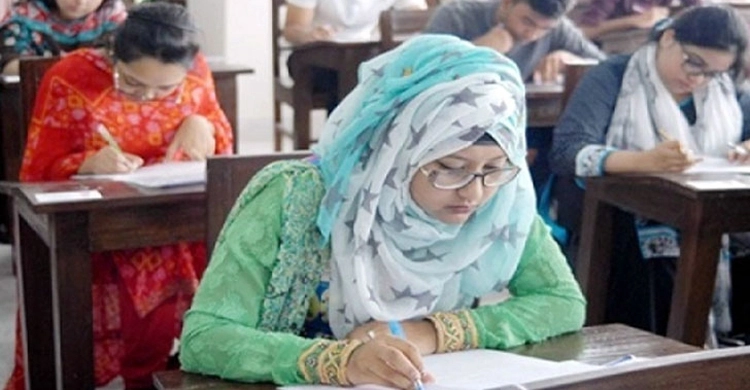 প্রাথমিকের শিক্ষক নিয়োগ পরীক্ষা শুরু 1 teacher 20220422111522 121212