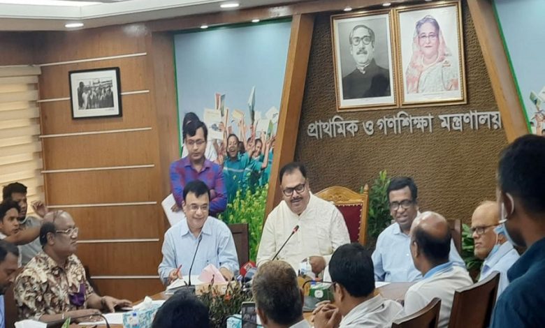 শুক্রবার থেকে সারাদেশে প্রাথমিক বিদ্যালয়ের সহকারী নিয়োগ পরীক্ষা শুরু 1 জাকির