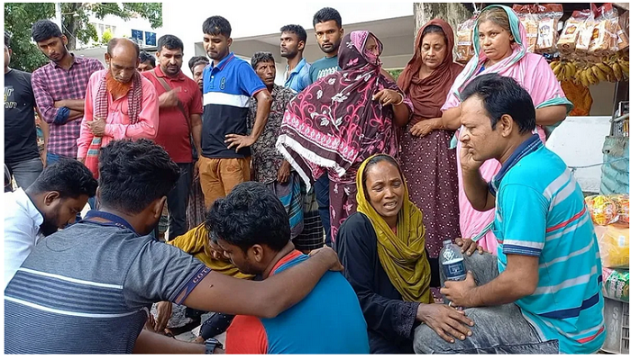 রাজবাড়ীতে সড়ক দুর্ঘটনায় ২ জন নিহত 1 নিহত
