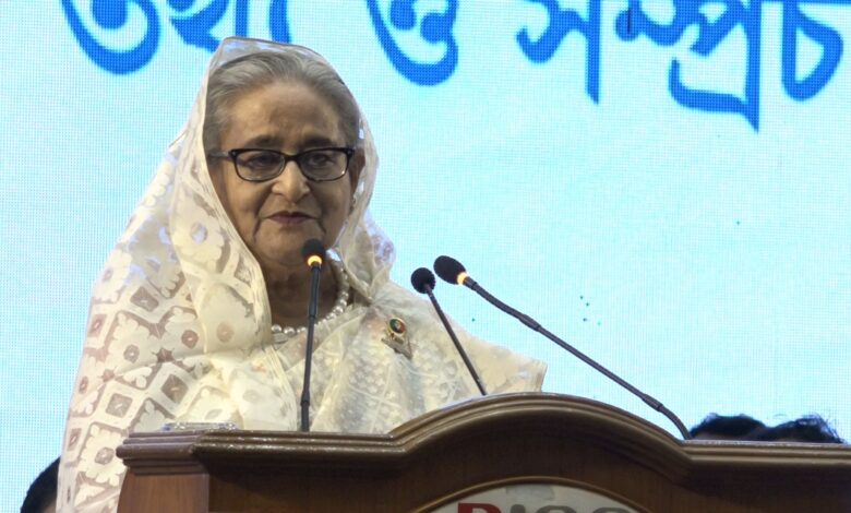 জীবনধর্মী ও মানসম্পন্ন চলচ্চিত্র নির্মাণে গুরুত্বারোপ প্রধানমন্ত্রীর 1 PM 3