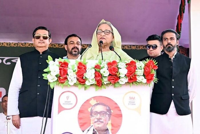 জনগণকে আবারো সেবা করার সুযোগ দিতে ‘নৌকায়’ ভোট দেওয়ার আহ্বান প্রধানমন্ত্রীর 1 image 114325 1699880754