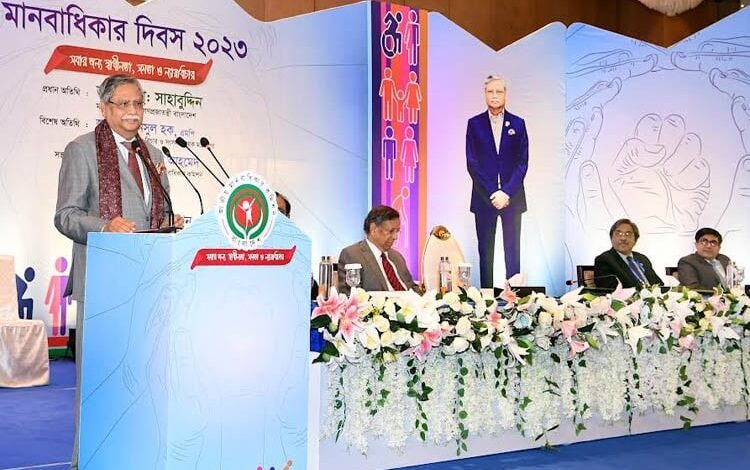 মানবাধিকার রক্ষায় আন্তর্জাতিক সম্প্রদায়ের প্রতি রাষ্ট্রপতির আহ্বান 1 রাষ্ট্রপতি