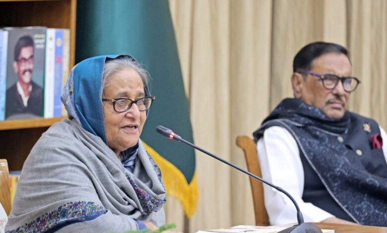 পণ্যের দাম নিয়ে কারসাজিকারীদের খুঁজে বের করা হবে: প্রধানমন্ত্রী 1 22 01 24 PM AL Central Executive Meeting 5 19aecc626dd21fe02041dff1052eac35