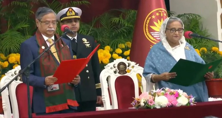 প্রধানমন্ত্রী হিসেবে পঞ্চমবার শপথ নিলেন শেখ হাসিনা 1 PM owth