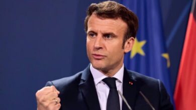 Macron