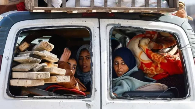 Rafah flee