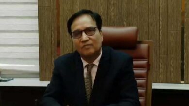 secretary mokhles