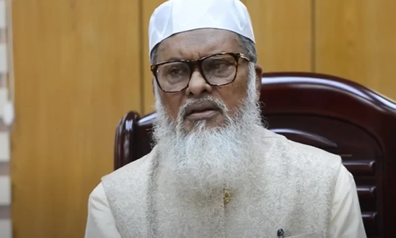 একটি গোষ্ঠী ধর্মীয় সম্প্রীতি নষ্টের পাঁয়তারা করছে : আফম খালিদ হোসেন 1 Advisor Dharma