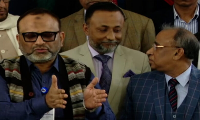 নাতি-নাতনি বাদ, ঢাবিতে কোটা থাকছে শুধু মুক্তিযোদ্ধা সন্তানদের 1 DU quota