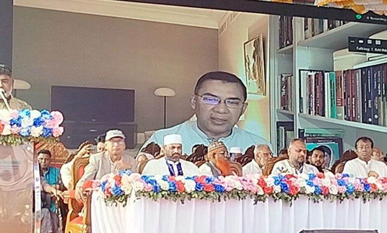 দেশকে এগিয়ে নিতে ঐক্যবদ্ধভাবে ঝাঁপিয়ে পড়তে হবে: তারেক রহমান 1 Narail