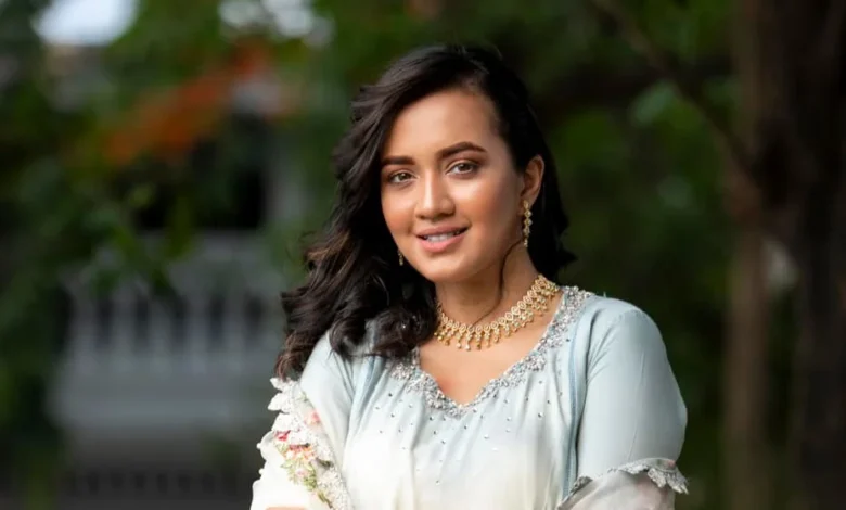 aysha1 1 1