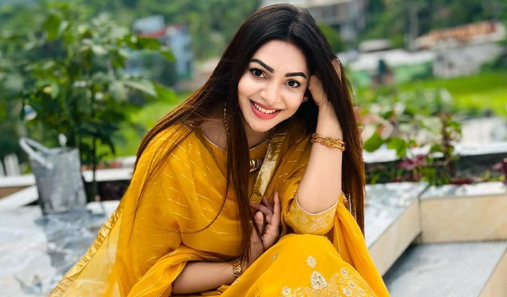 প্রেমের সম্পর্কে জড়ানো দোষের কিছু না : প্রভা 1 prova