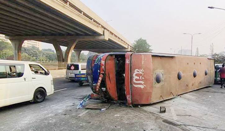 Bus Banani