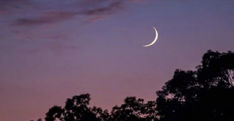 ramadan moon