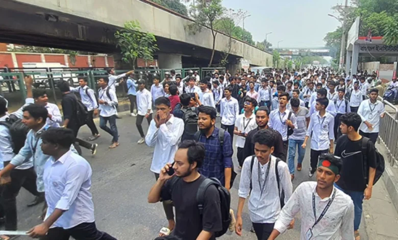 আজ কাফনের কাপড় মাথায় বেঁধে গণমিছিল করবে পলিটেকনিকের শিক্ষার্থীরা 1 Polytechnic