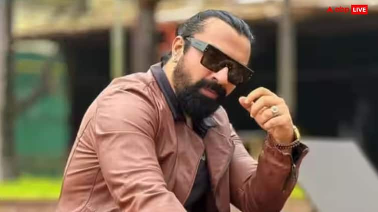 Ezaz khan