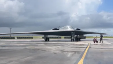 B 2 bomber