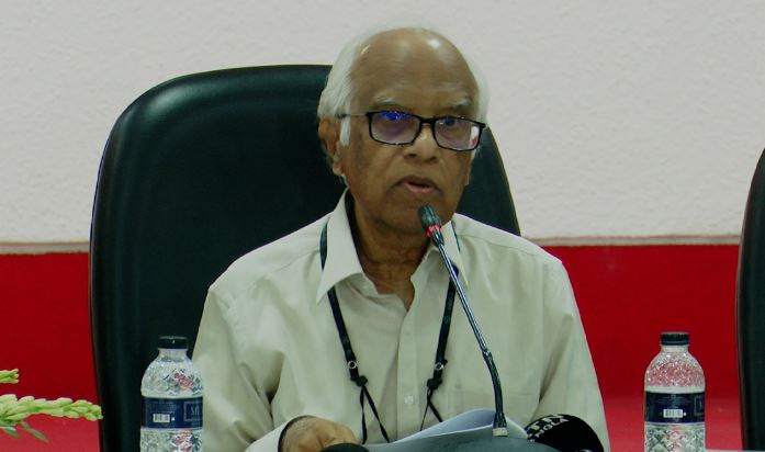 পাহাড়ে প্রযুক্তি ব্যবহার করে বনাঞ্চল সুরক্ষায় কাজ করার আহ্বান পরিকল্পনা উপদেষ্টার 1 7 6