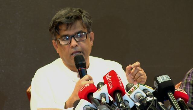 বিনা ভিসায় পাকিস্তান যেতে পারবেন কূটনৈতিক পাসপোর্টধারীরা: প্রেস সচিব 1 444