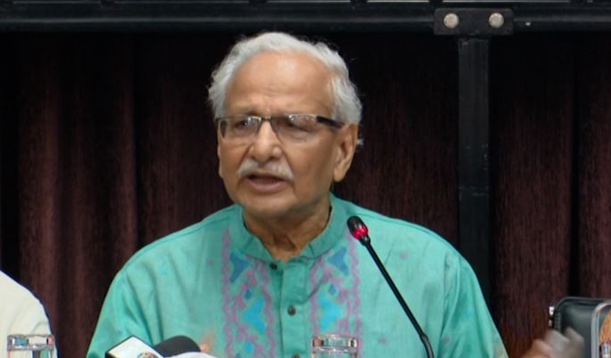 লেজুড়বৃত্তিক ছাত্র-শিক্ষক রাজনীতির মাশুল দিতে হচ্ছে: বদিউল আলম মজুমদার 1 3 4