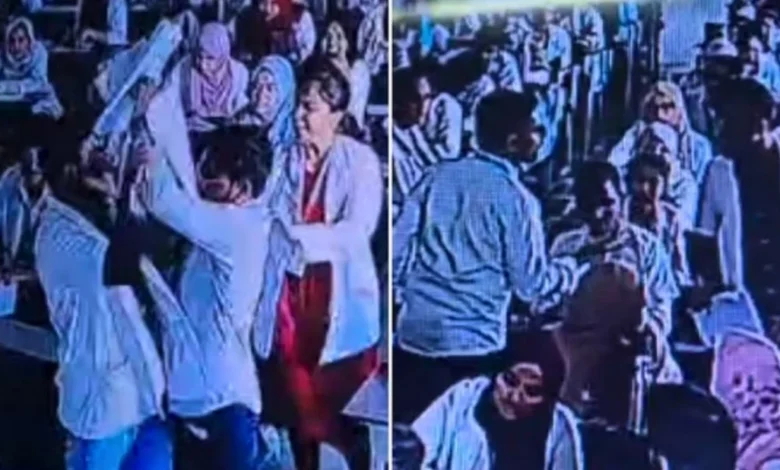 পরীক্ষায় নকলে বাধা দেওয়ায় সহকারী অধ্যাপককে মা/র/ধ/র 1 bfd848f951fd80ba970ebb8e246b9b3b 6999688374e1a