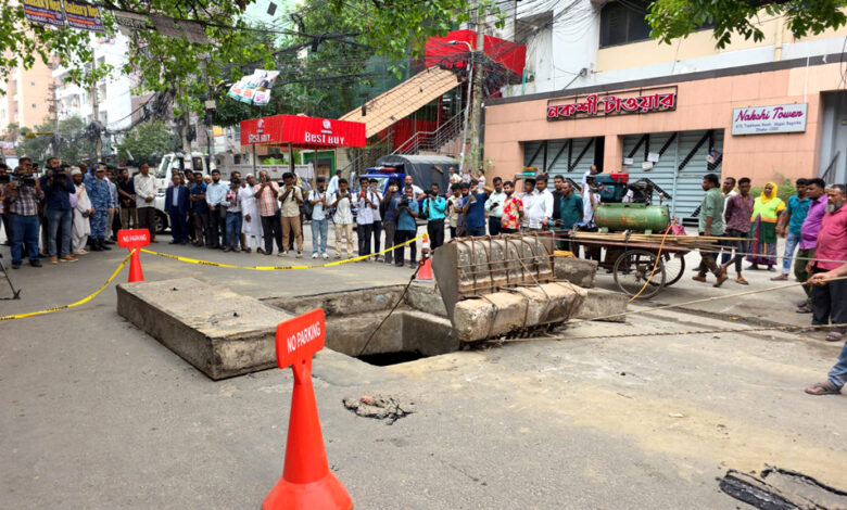 বর্ষার আগে জলাবদ্ধতা নিরসনে ডিএসসিসির মাসব্যাপী কার্যক্রম শুরু 1 desss wJ01Unf