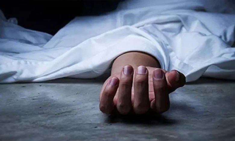 গোপালগঞ্জে পারিবারিক কলহে ছেলের ধাক্কায় বৃদ্ধ মায়ের মৃত্যু 1 202604160931351505461493