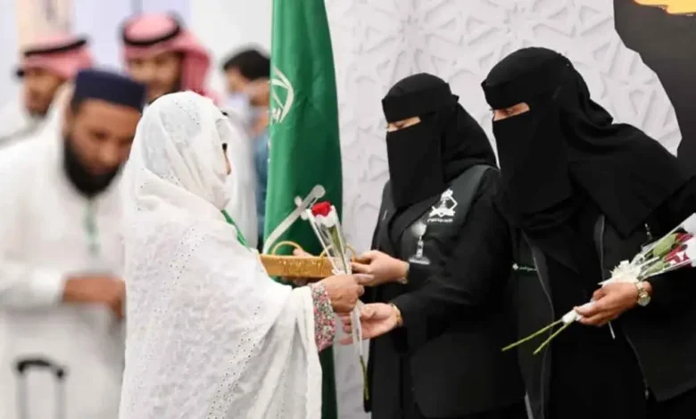 first hajj pilgrims 20260418181350 1