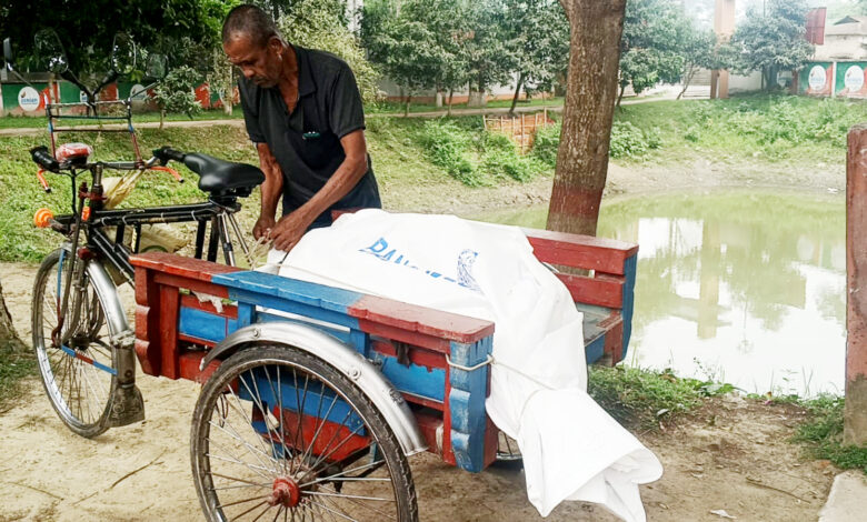 প্রেমের জন্য ঘরছাড়া, বাড়ি ফিরে কিশোরীর রহস্যজনক মৃত্যু 1 ksrr mty QYySmhW
