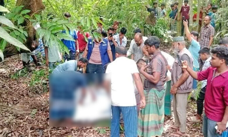 Autorickshaw drivers body recovered after kidnapping in Lakshmipur