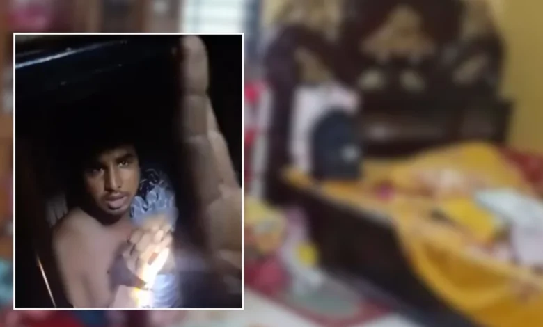 প্রবাসীর স্ত্রীর ঘরের আলমারির ভেতর যুবক, ভিডিও ভাইরাল 1 d875b356a66d22ec71ffb932054acfa3 69fb39855611c