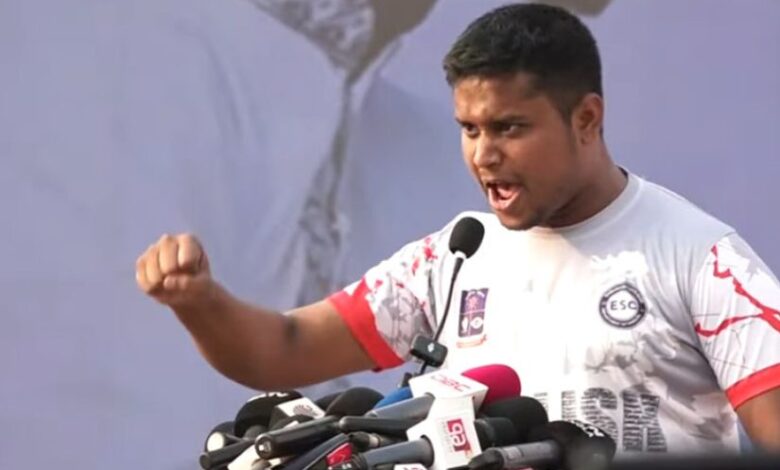 ‘পশ্চিমবঙ্গ দখলের’ বিষয়ে হাসনাতের নামে ছড়িয়ে পরা ফটোকার্ডটি ভুয়া 1 hasnat 826x497 1