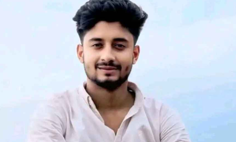 যুবদল কর্মীকে কুপিয়ে হত্যার পর পুকুরে ভাসিয়ে দেওয়া হলো মরদেহ 1 job