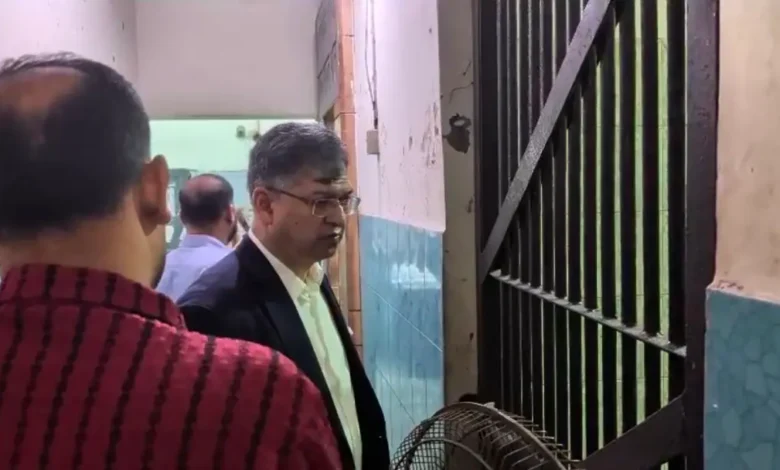 থানাগুলোকে দালালমুক্ত করার নির্দেশ স্বরাষ্ট্রমন্ত্রীর 1 salahuddin 20260502134621