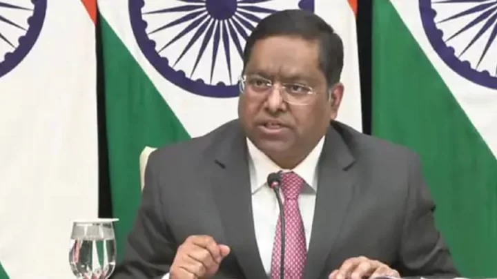 ভারতে থাকা অবৈধ বাংলাদেশিদের বিরুদ্ধে ব্যবস্থা নেওয়া হবে: রণধীর জয়সওয়াল 1 77fba0329a1a30cdaa070f889436a132 67938a67cd835