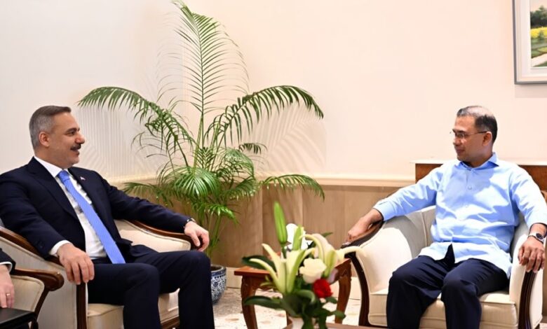 প্রধানমন্ত্রীর সঙ্গে তুরস্কের পররাষ্ট্রমন্ত্রীর সৌজন্য সাক্ষাৎ 1 Pm 6a23e0dd765f4