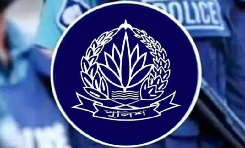 ২৩ জুন ঘিরে সংঘাতের শঙ্কা, দেশজুড়ে পুলিশকে সতর্ক থাকার নির্দেশ 1 Police 2 20251019080754